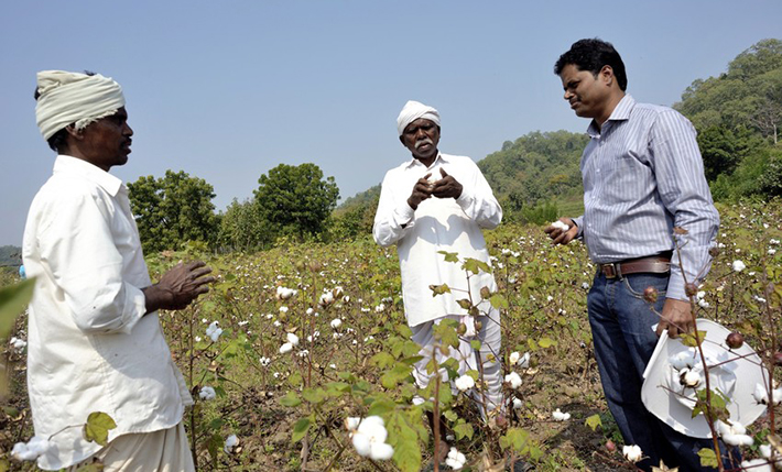 Rolnicy ze spółdzielni Chetna Organic w Indiach